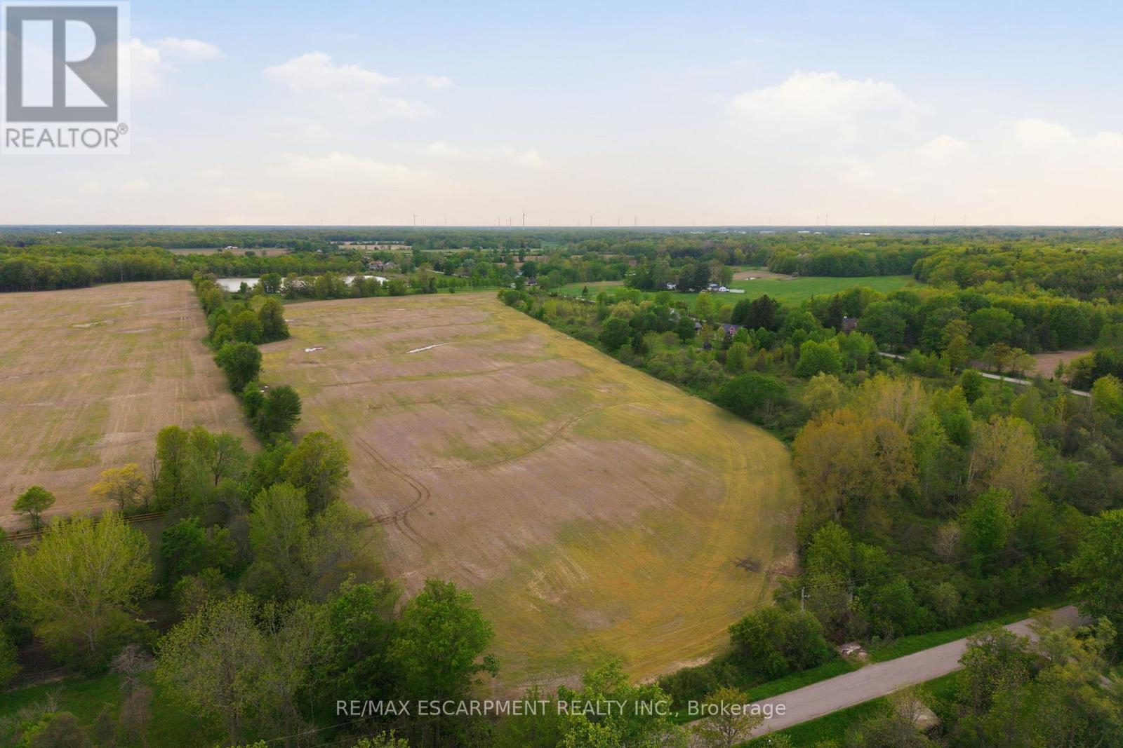 678 Chantler Road Property Photo 49