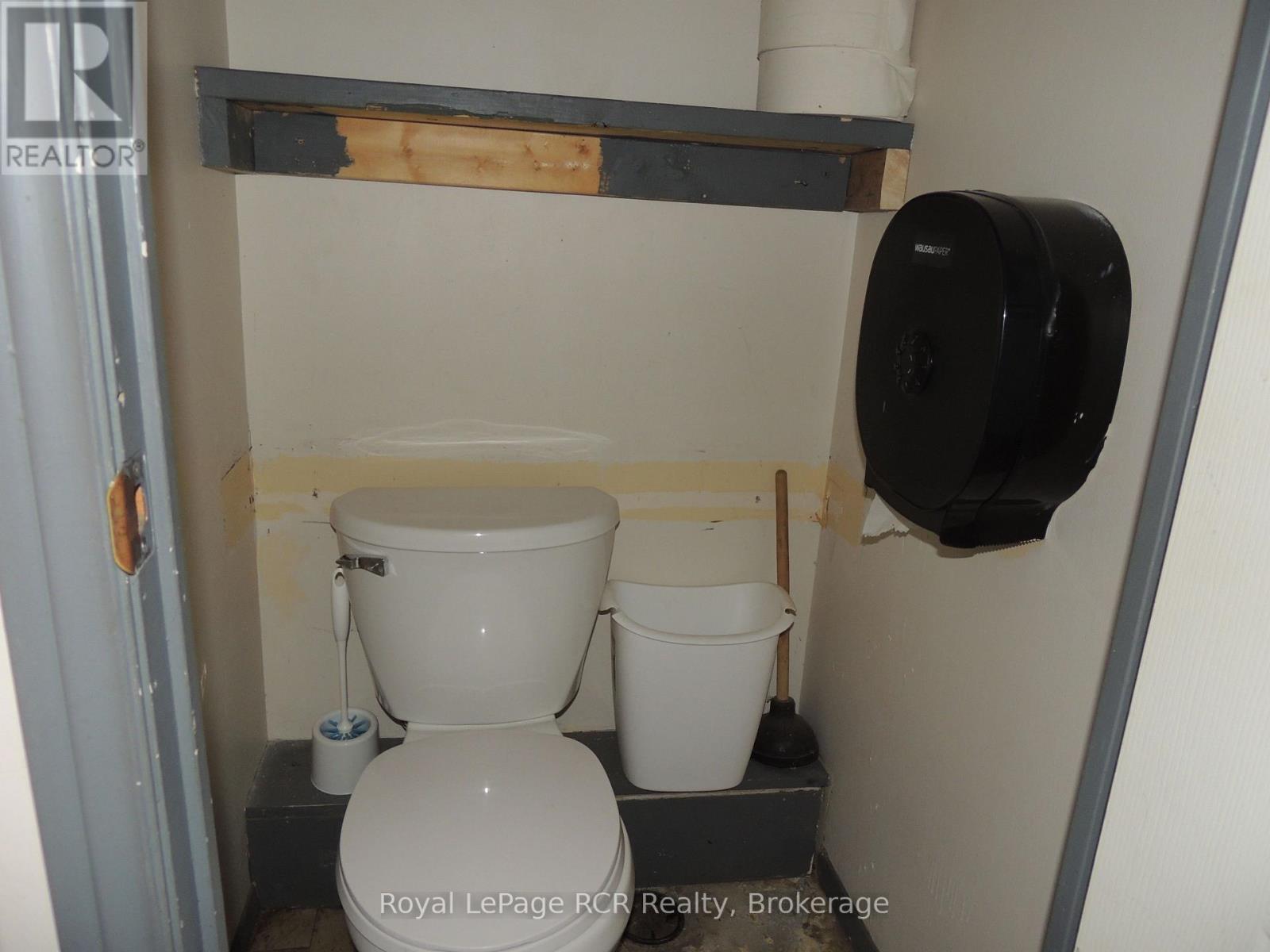 203 Garafraxa Street S Property Photo 19