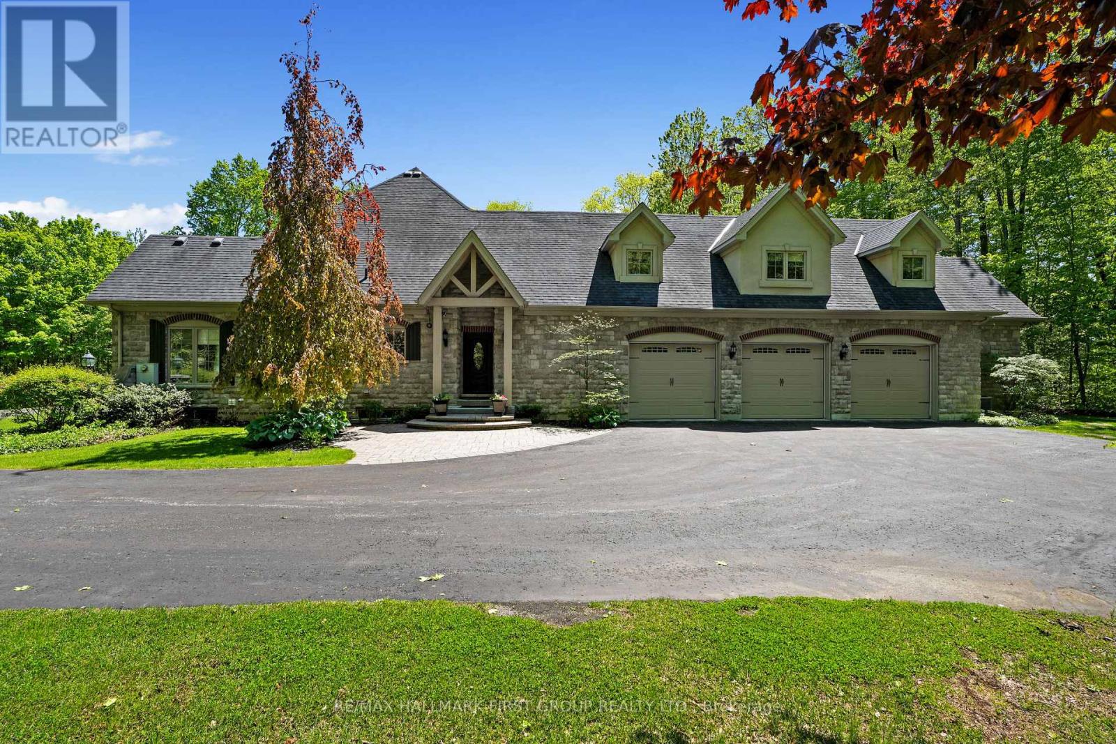 5 Ironwood Crescent Property Photo 2
