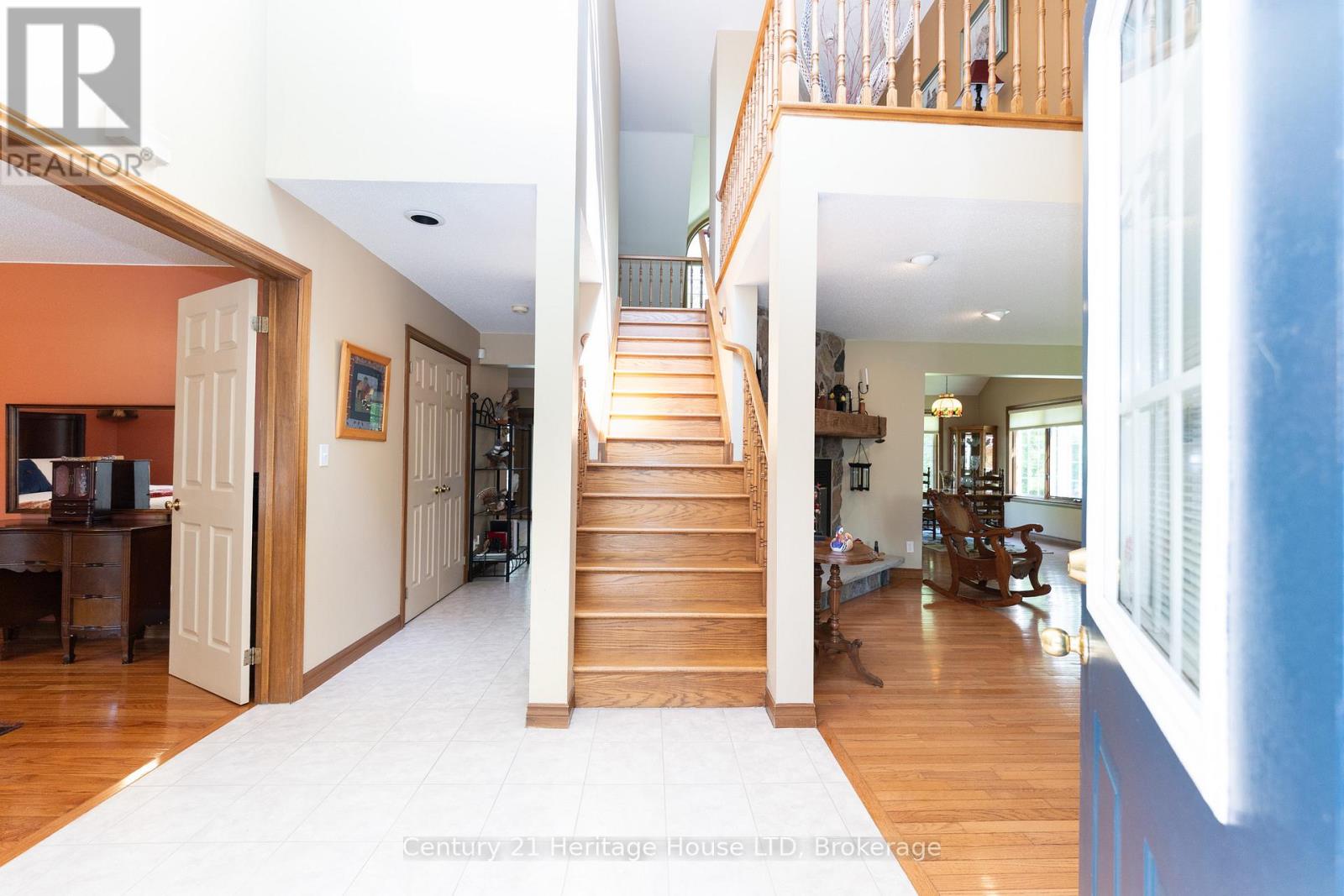 2468 Sunset Drive Property Photo 10