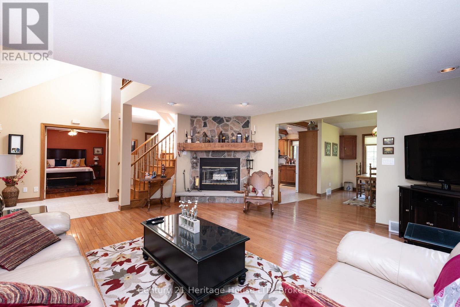 2468 Sunset Drive Property Photo 12