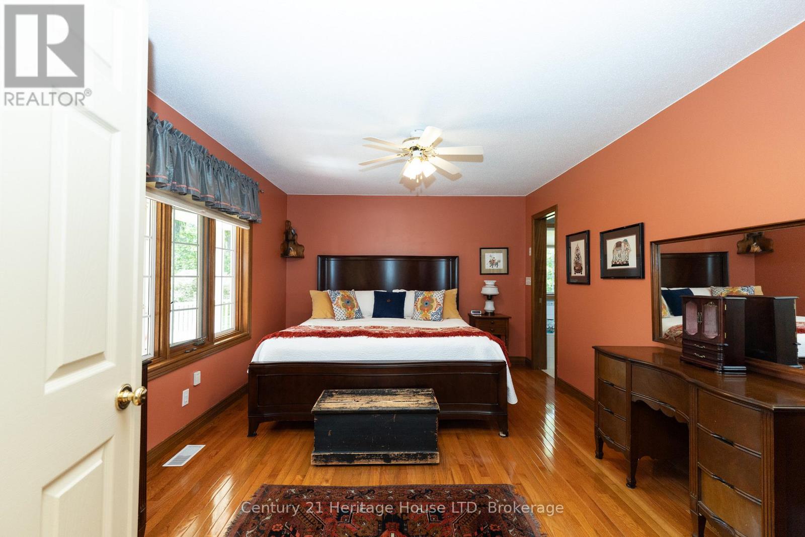 2468 Sunset Drive Property Photo 20