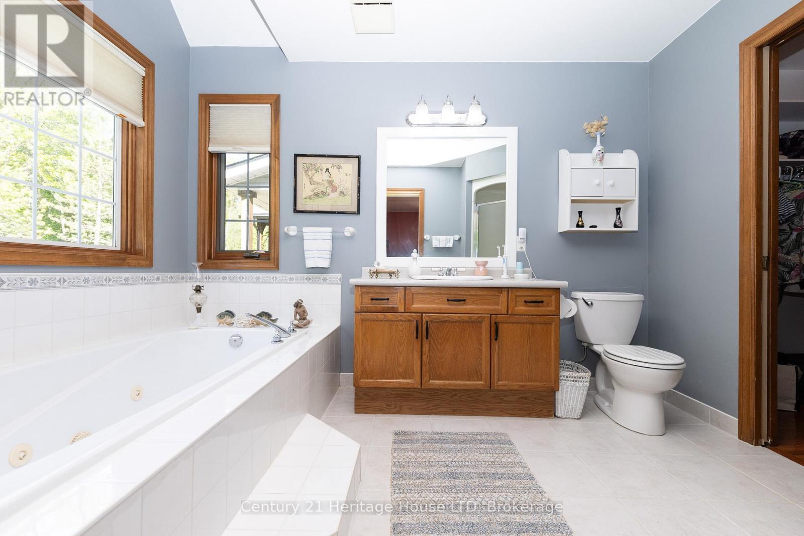 2468 Sunset Drive Property Photo 22