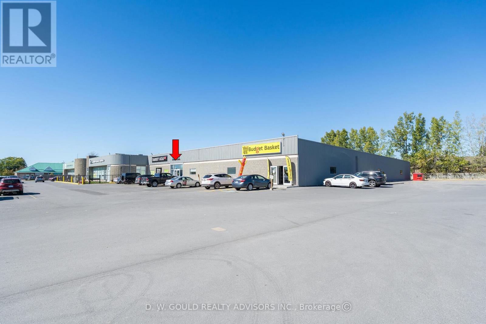 6 - 610 Dundas Street E Property Photo 11