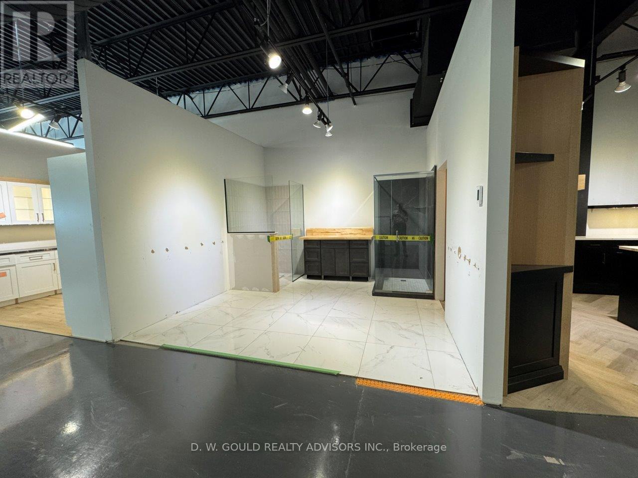 6 - 610 Dundas Street E Property Photo 29