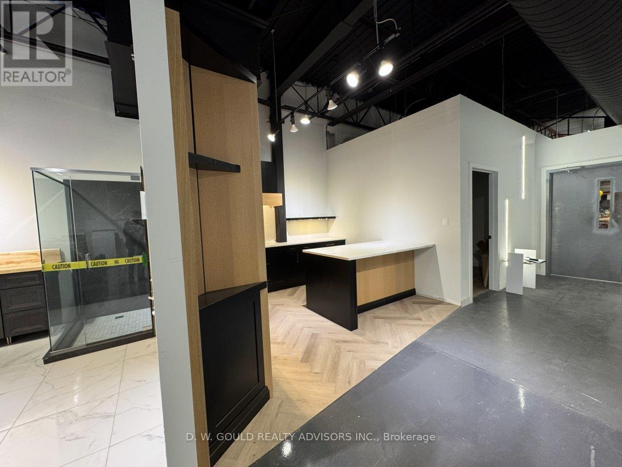 6 - 610 Dundas Street E Property Photo 36