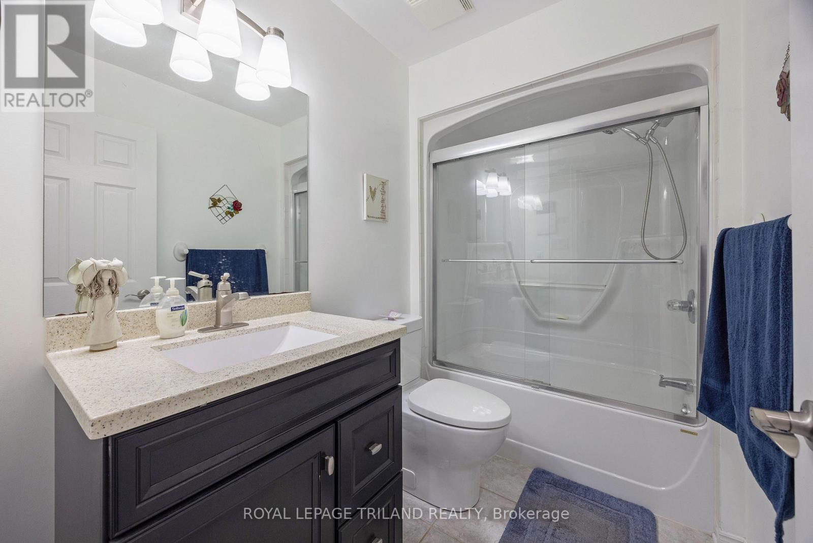 557 Inverness Avenue Property Photo 11