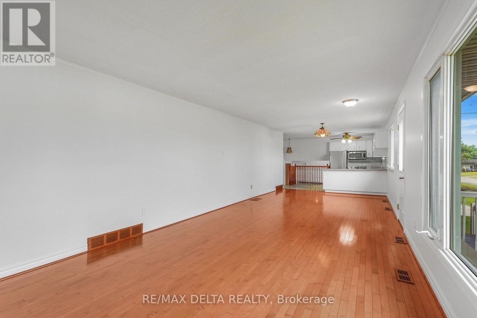 2022 Patricia Street Property Photo 5