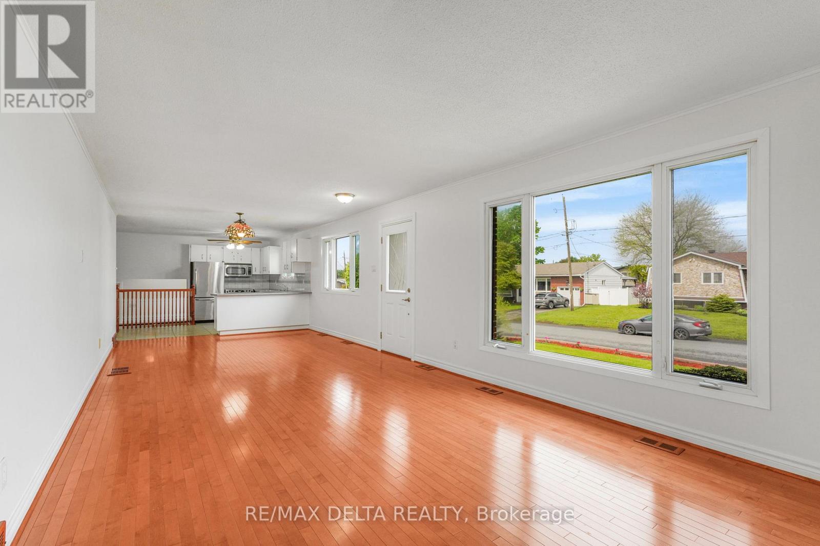 2022 Patricia Street Property Photo 6