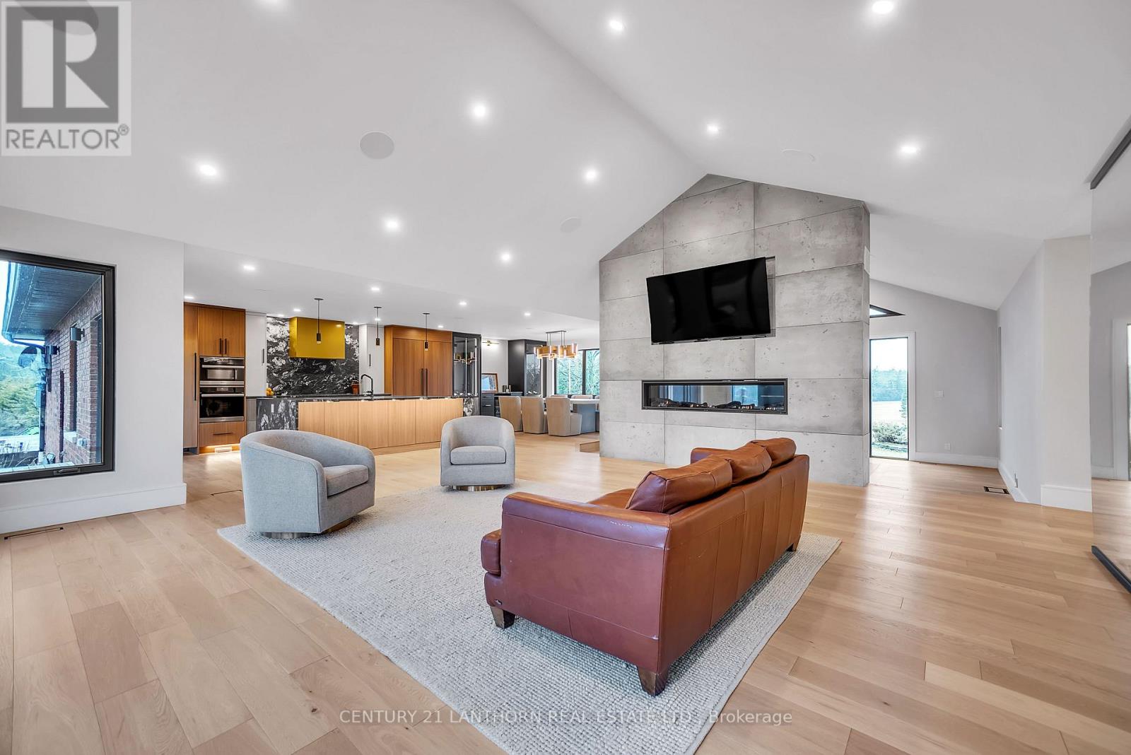 676 Foxton Road Property Photo 17