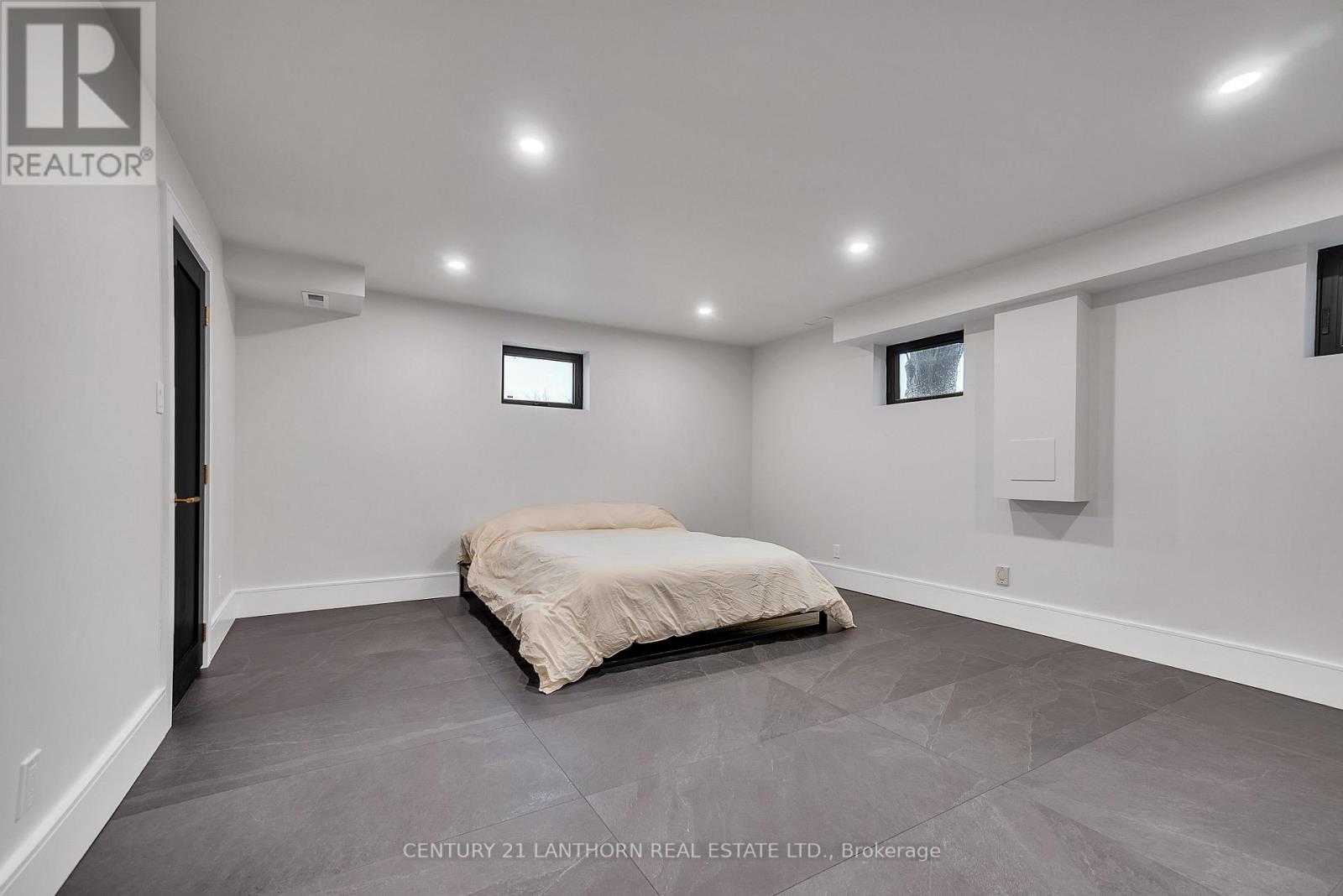676 Foxton Road Property Photo 35
