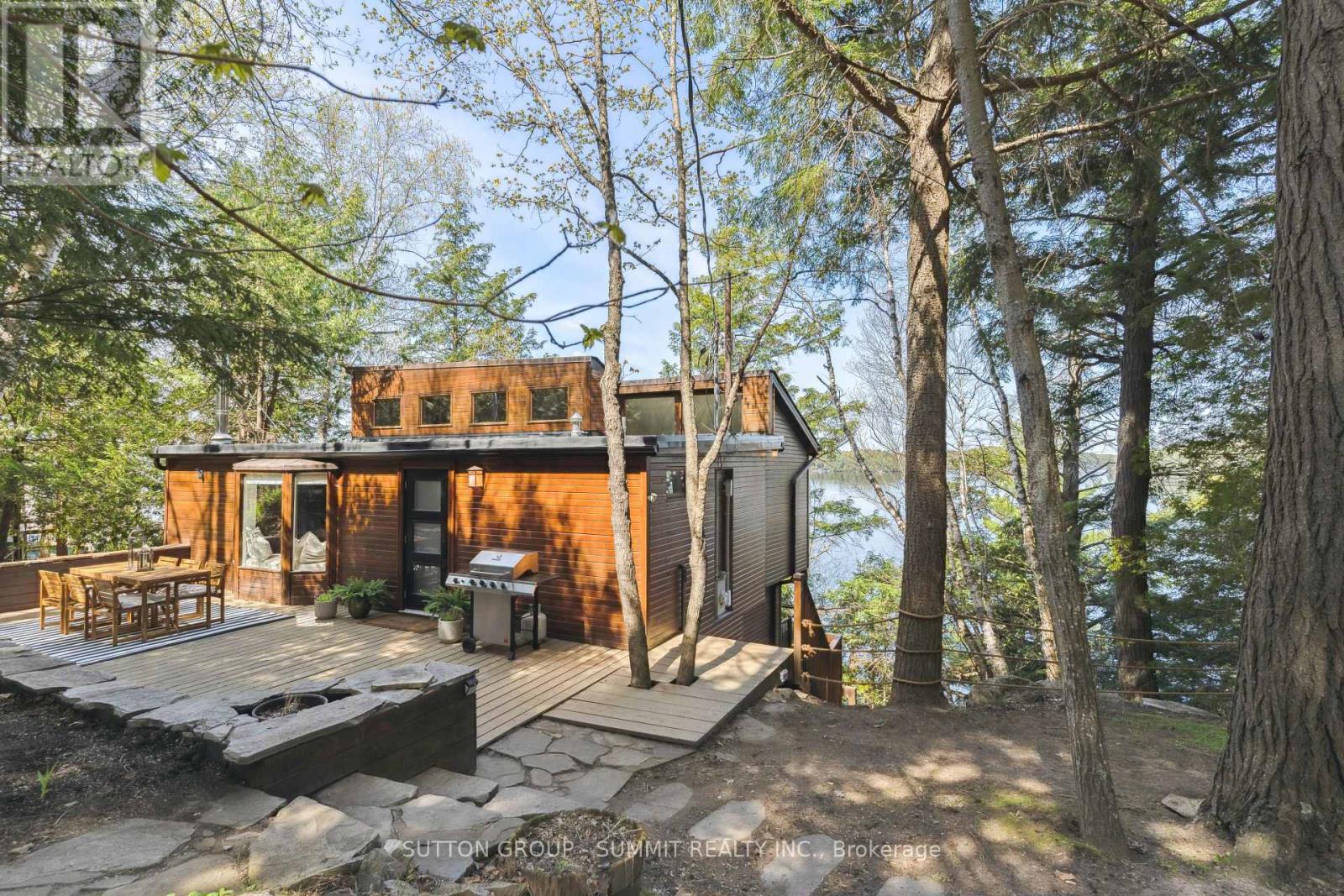 3 - 4209 Muskoka Road 117 Property Photo 2