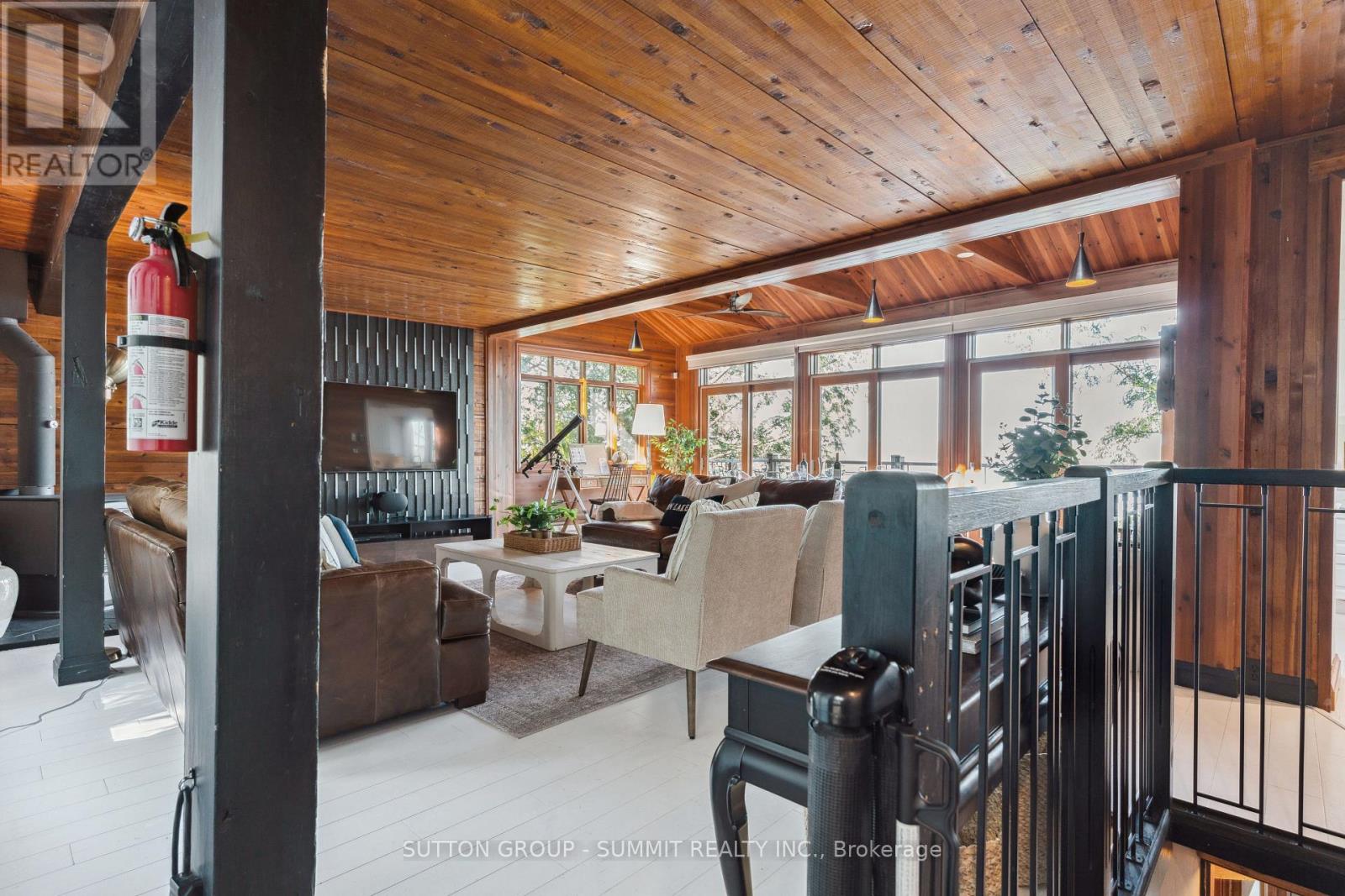 3 - 4209 Muskoka Road 117 Property Photo 5
