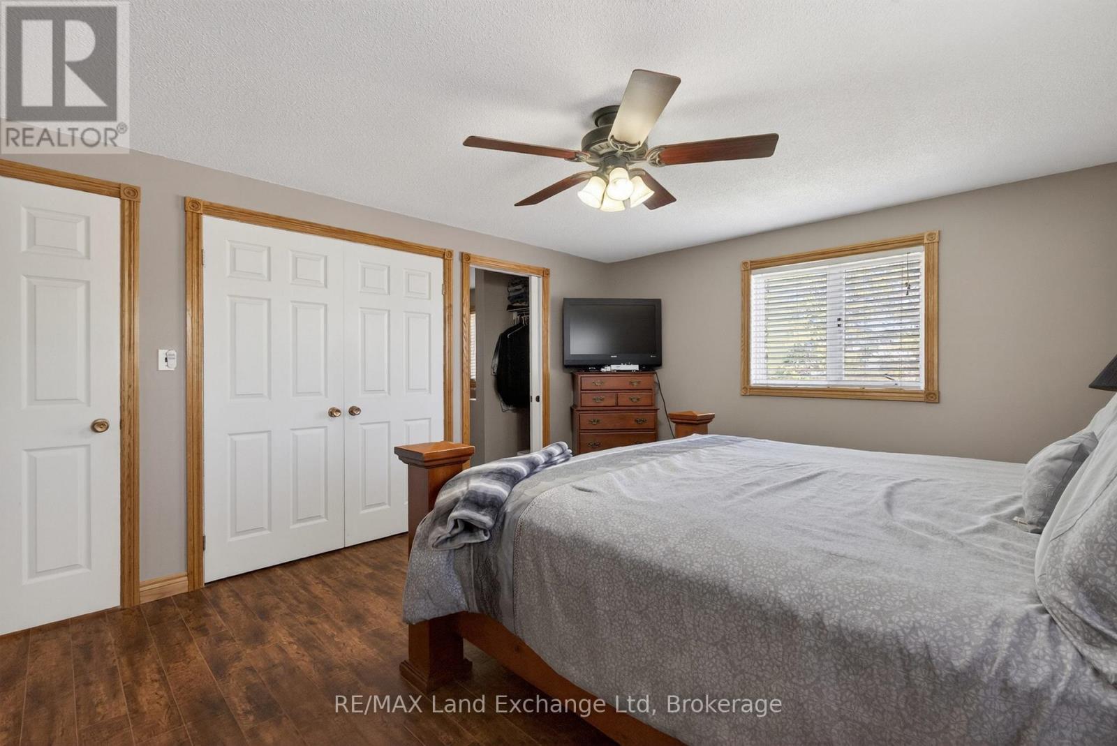 696 Josephine Street N Property Photo 28