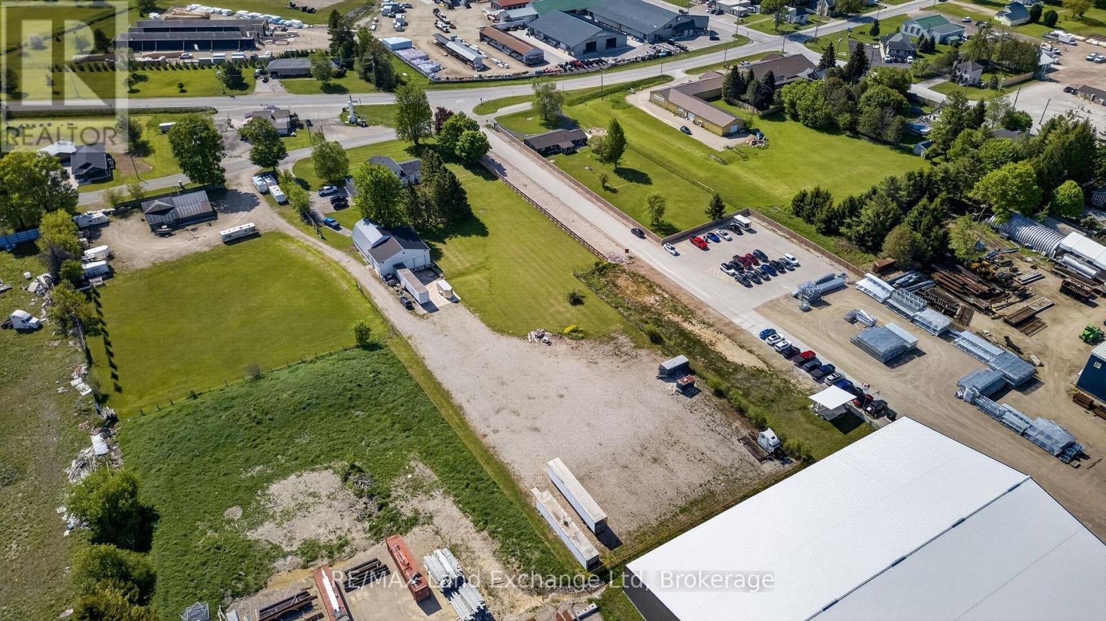 696 Josephine Street N Property Photo 47