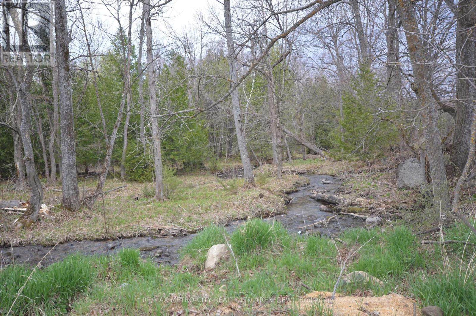 00 Flat Road Property Photo 1