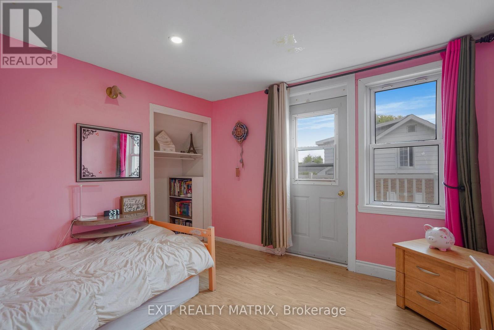 453 Garneau Road Property Photo 21