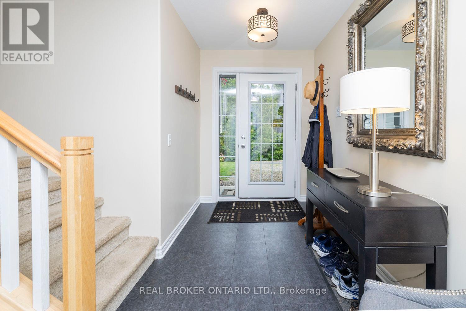 486 Code Drive Property Photo 4