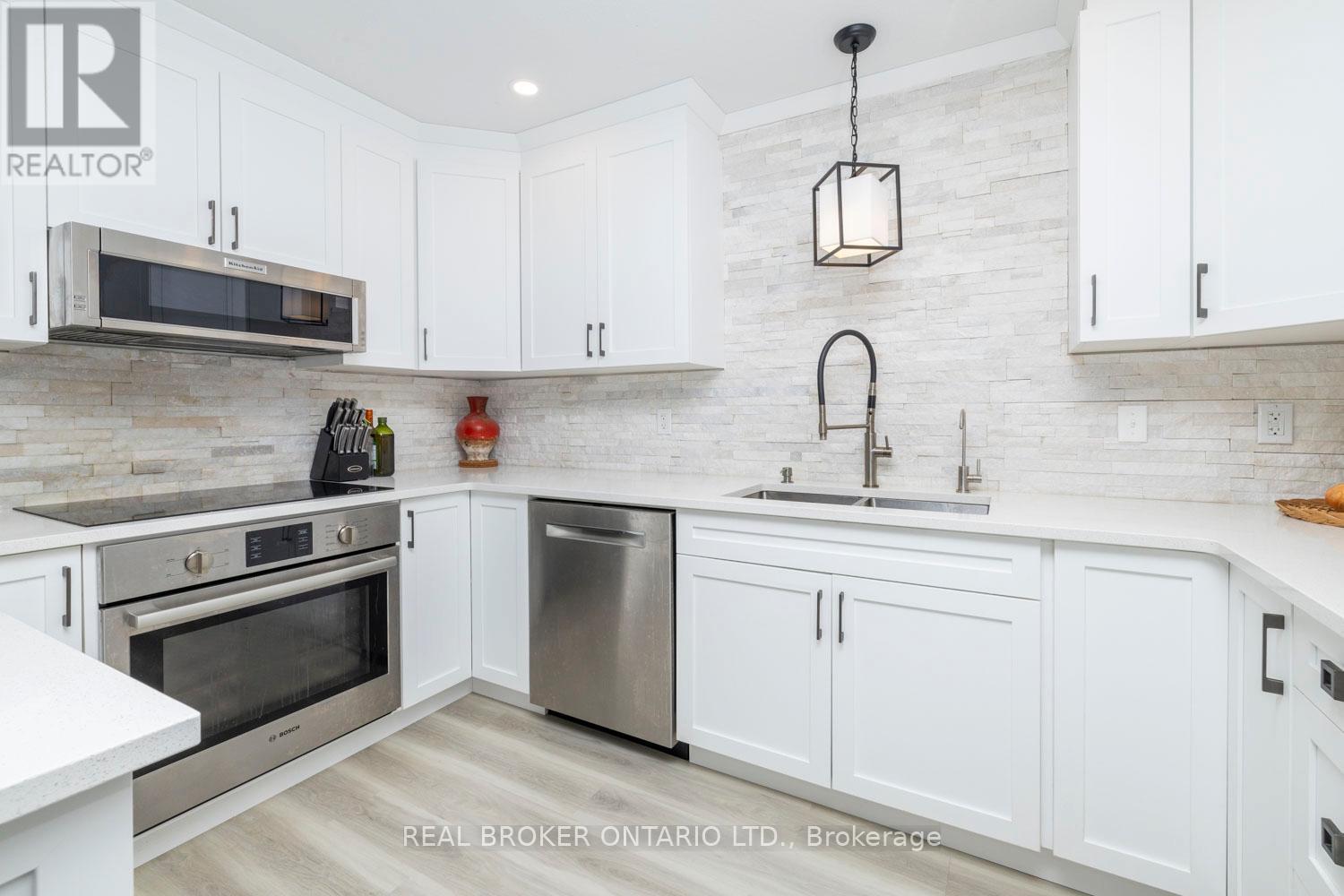 486 Code Drive Property Photo 18