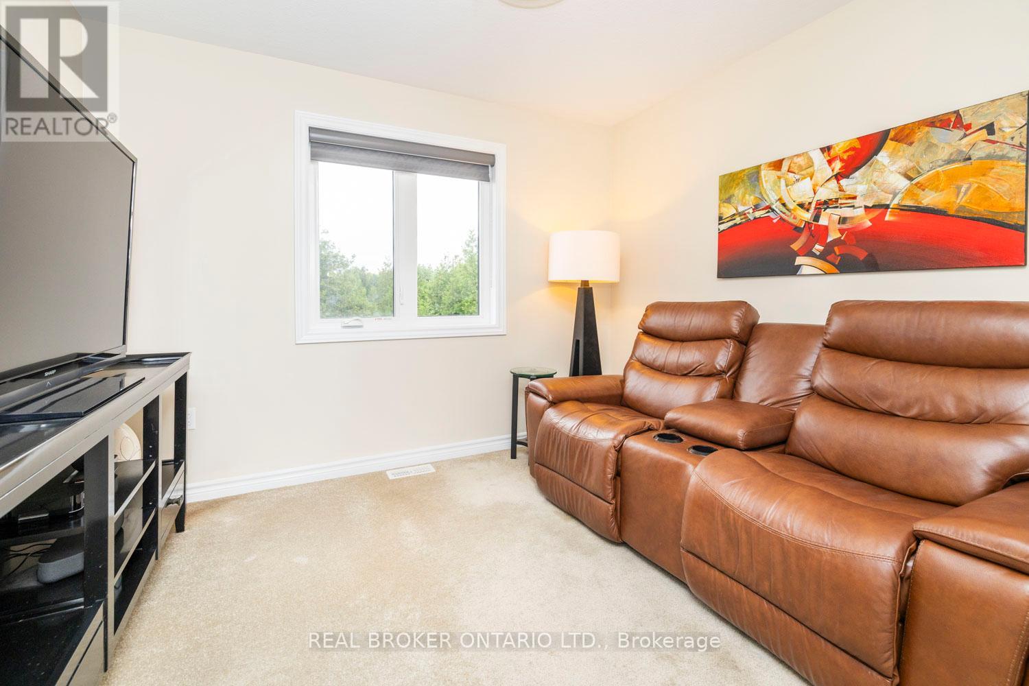 486 Code Drive Property Photo 31