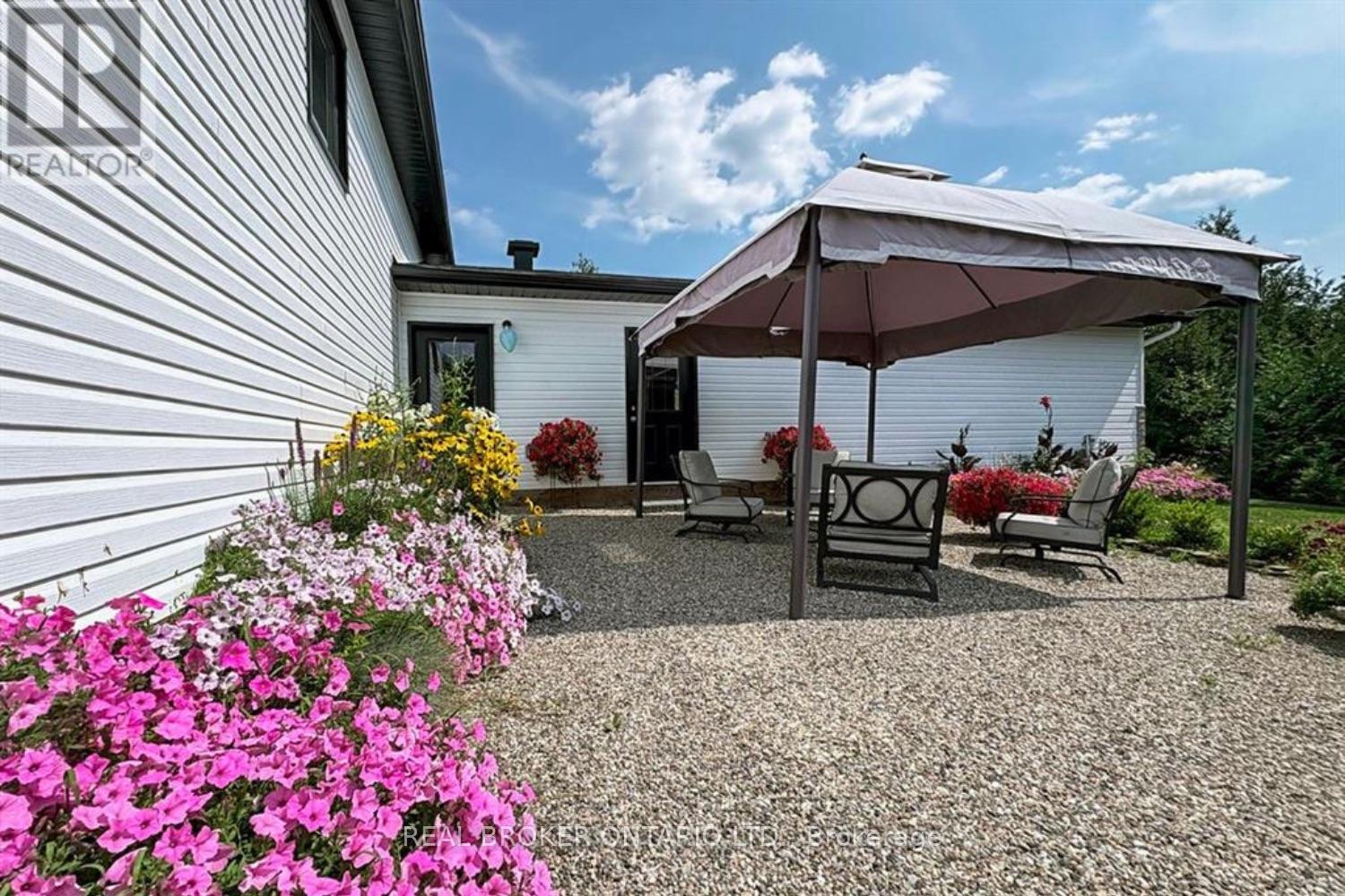 486 Code Drive Property Photo 48