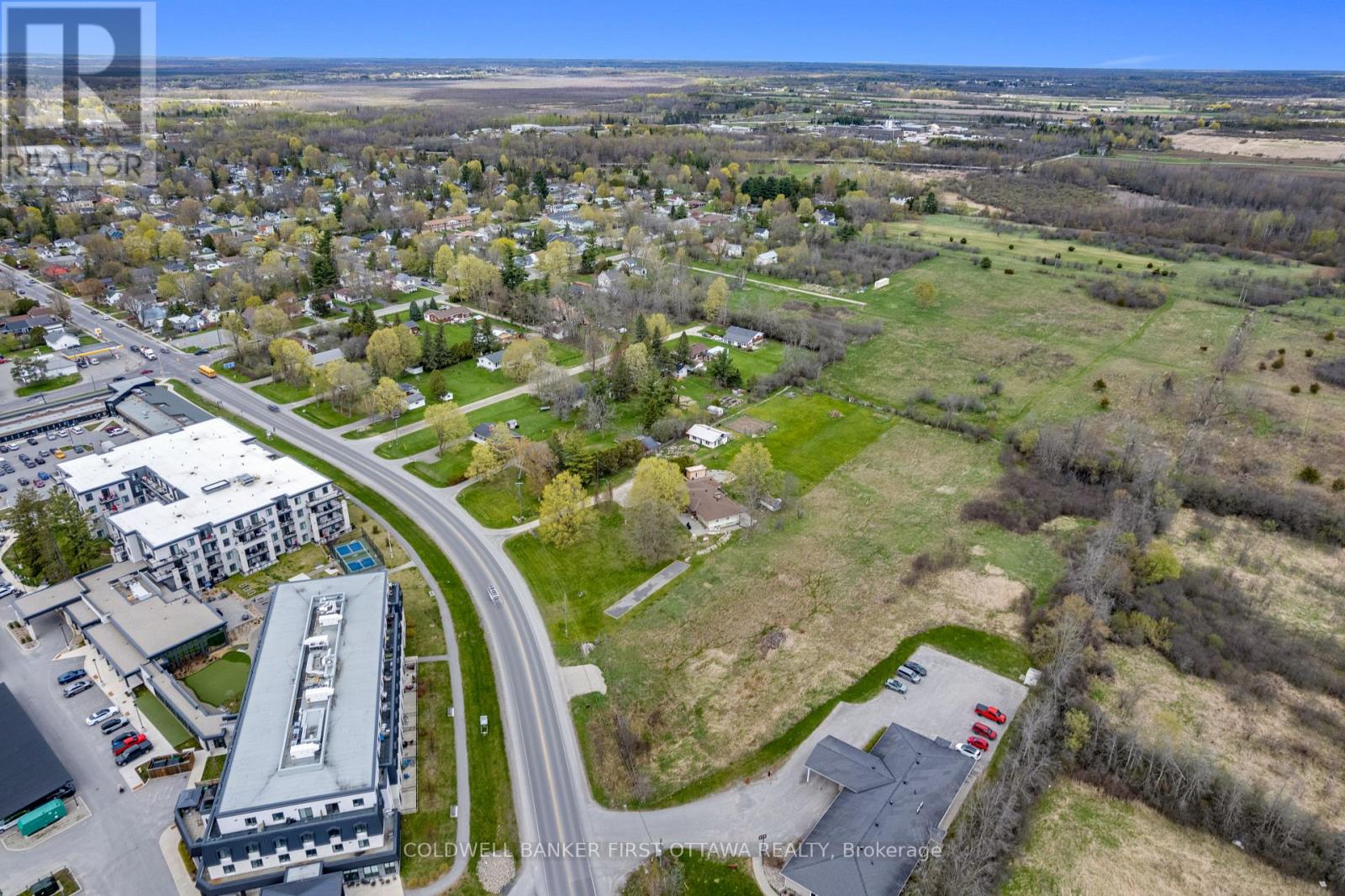 00 RIDEAU FERRY ROAD Property Photo 1