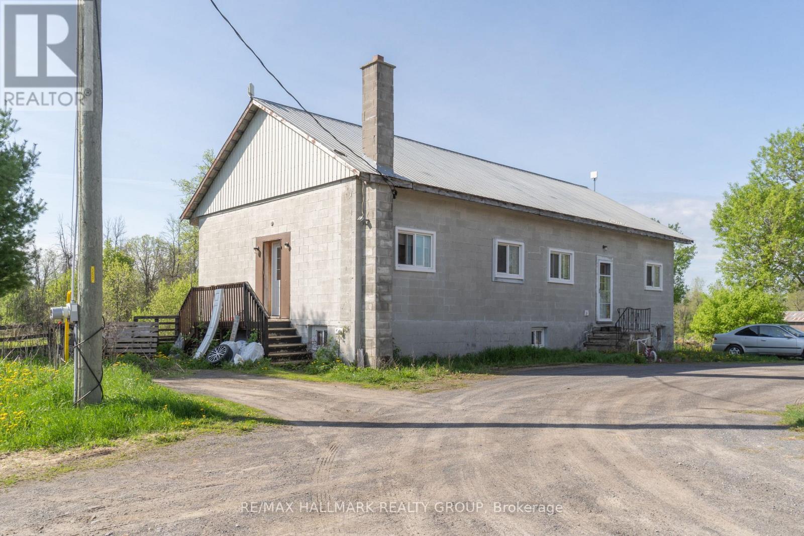 7232 Franktown Road Property Photo 12