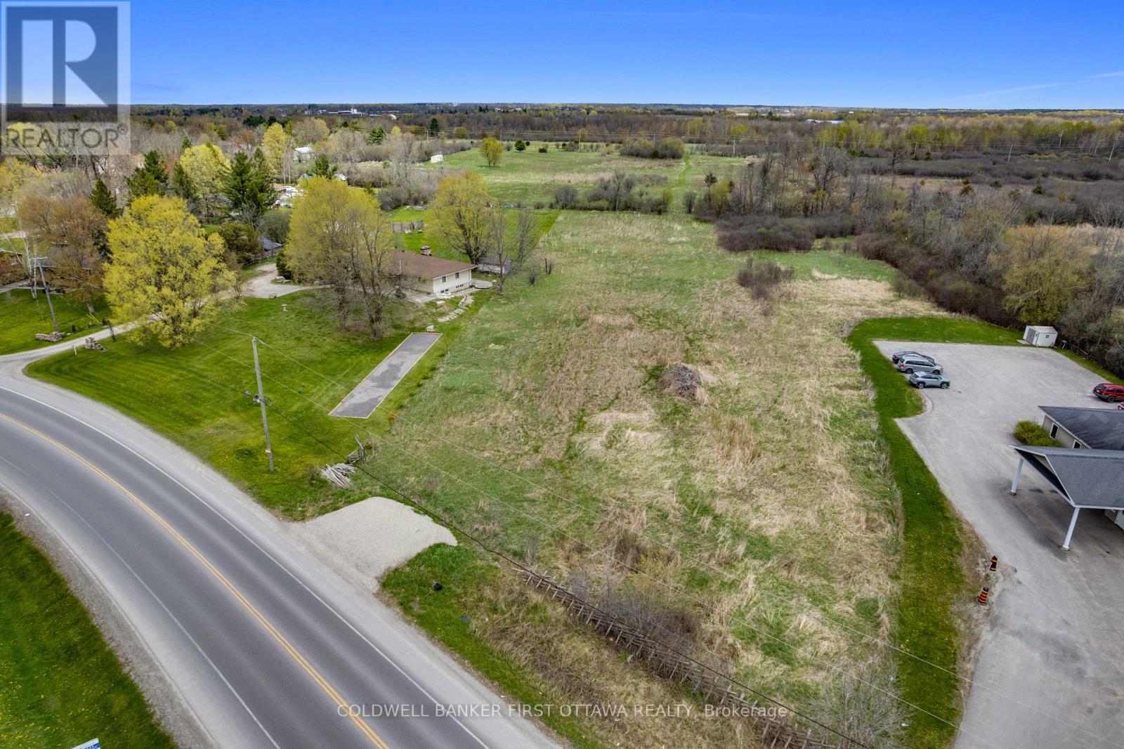 00 Rideau Ferry Road Property Photo 24