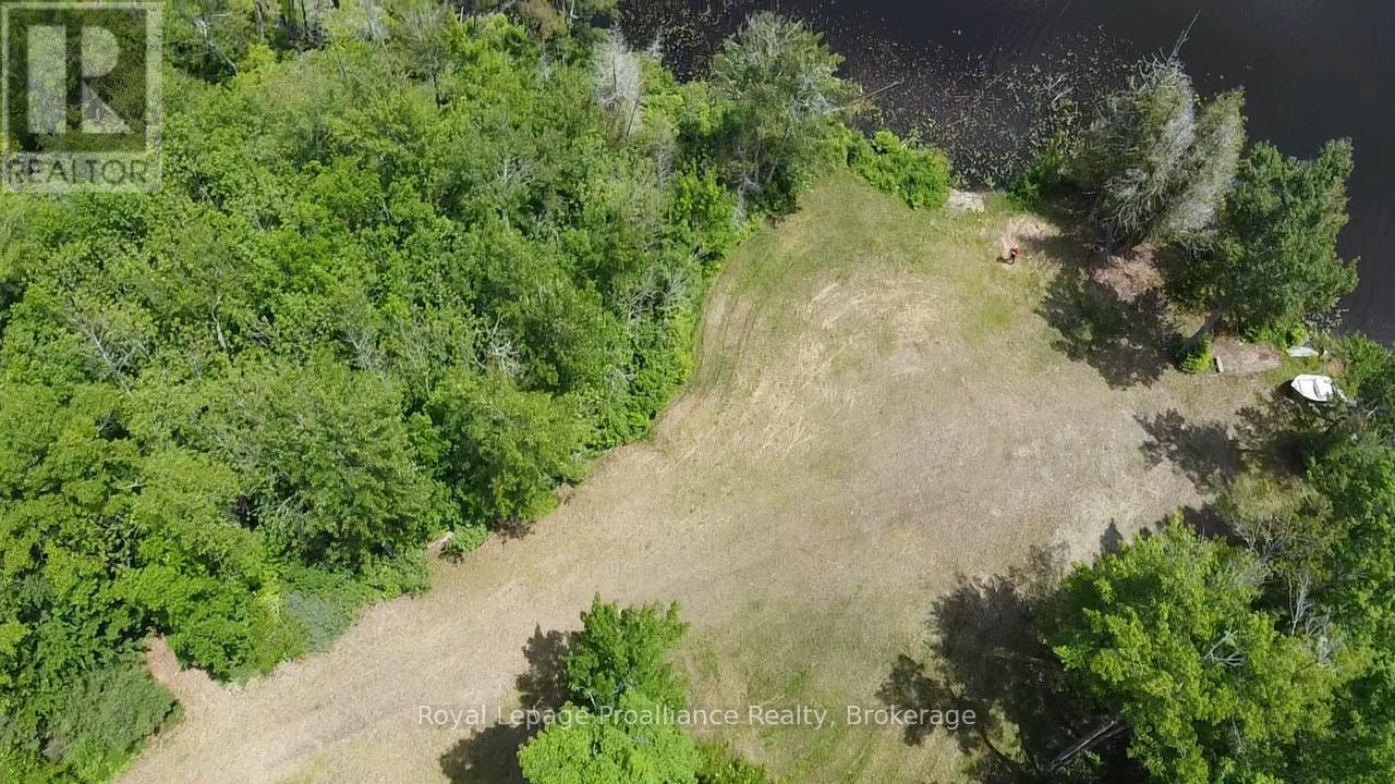 1033 Waterworth Lane Property Photo 15