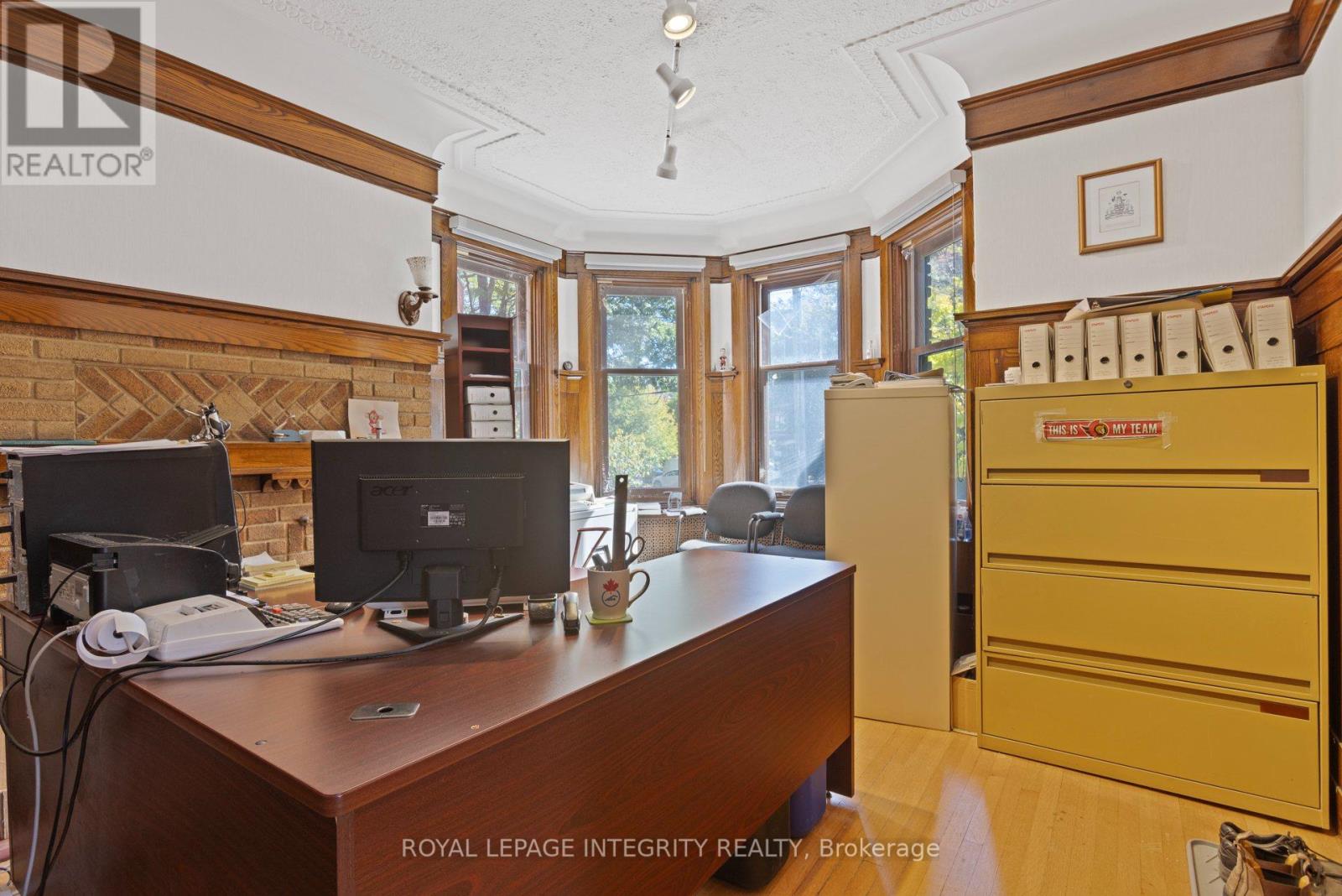 307 Gilmour Street Property Photo 4
