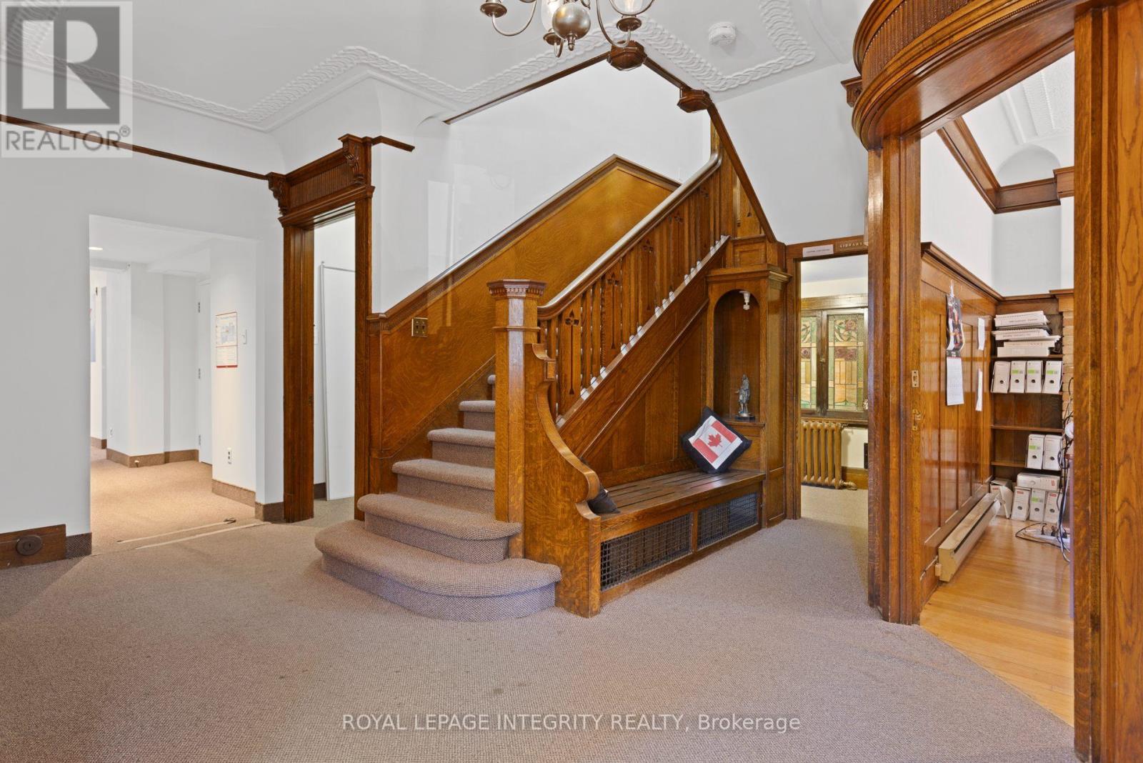 307 Gilmour Street Property Photo 7