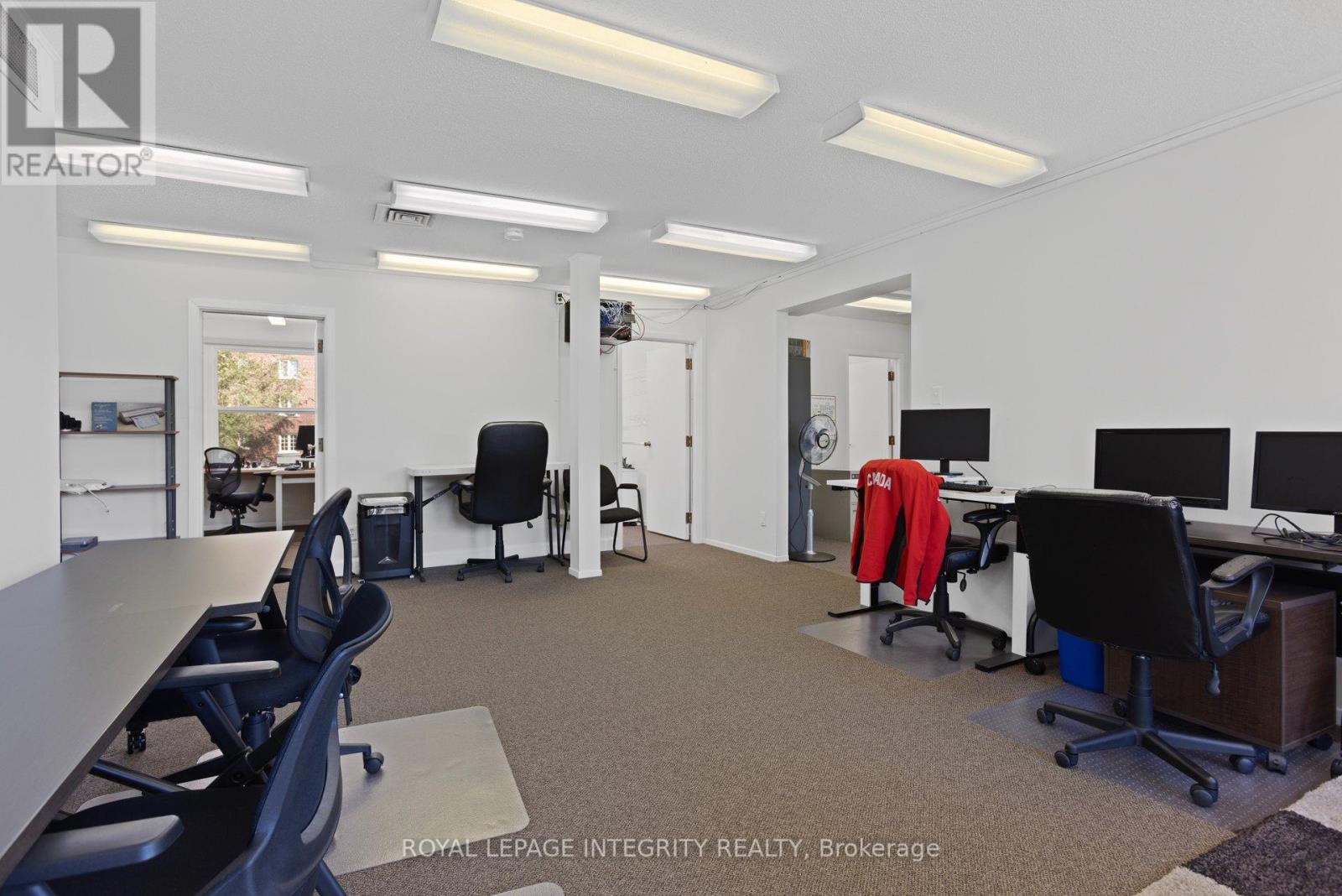 307 Gilmour Street Property Photo 11