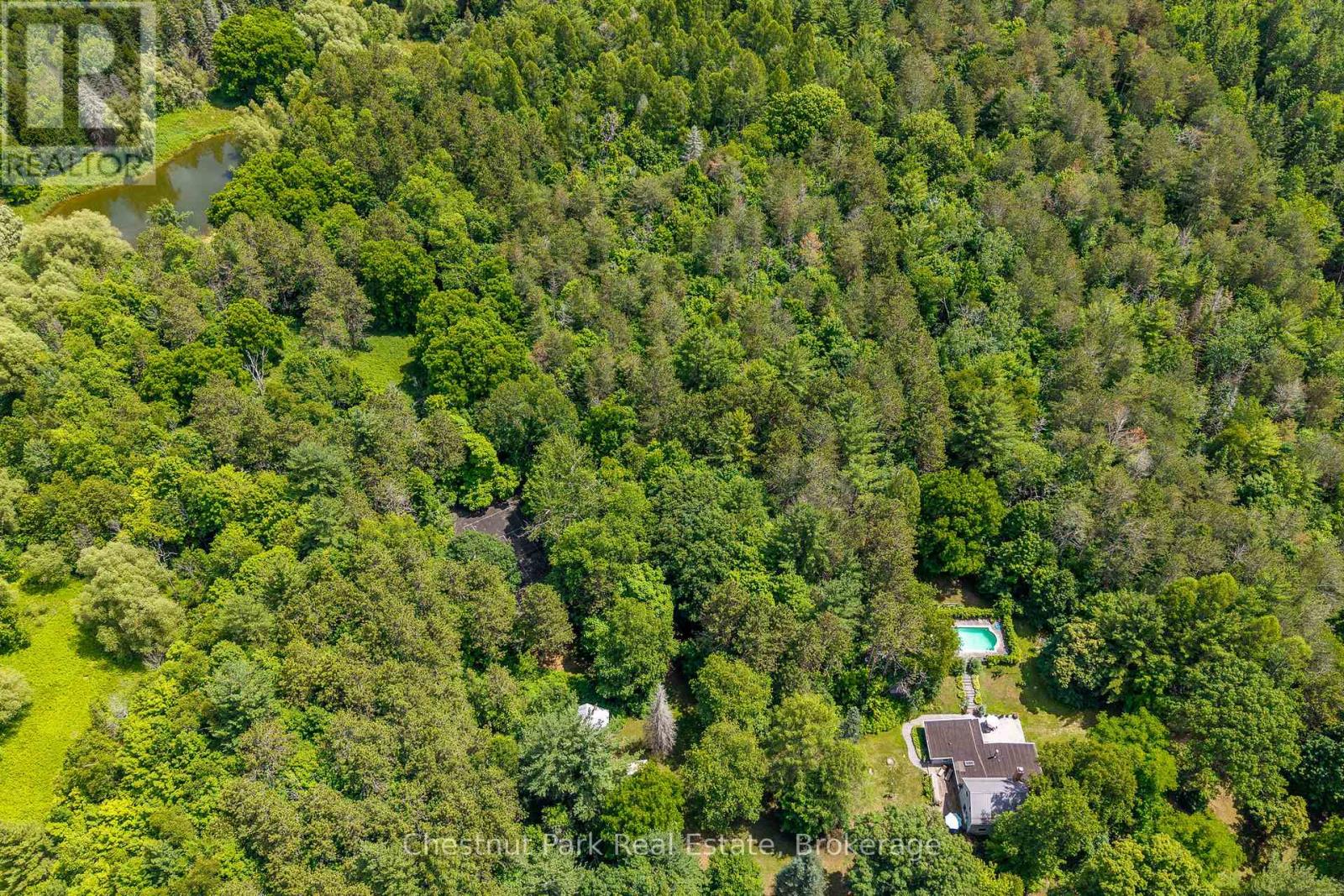 838151 4th Line E Property Photo 35