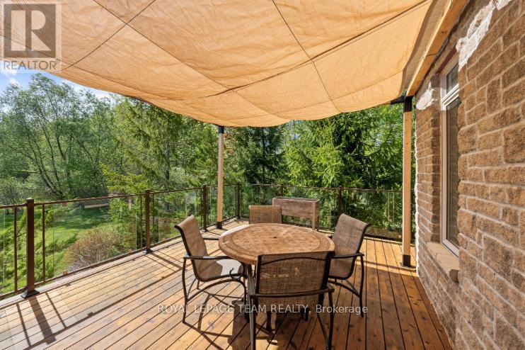 6043 Knights Drive Property Photo 15