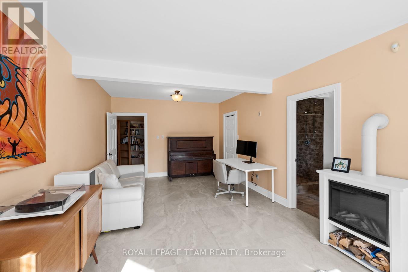 6043 Knights Drive Property Photo 39