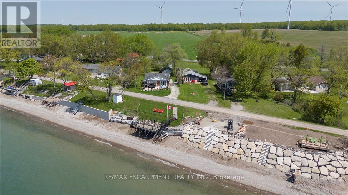 577 EDGEWATER PLACE Property Photo 1
