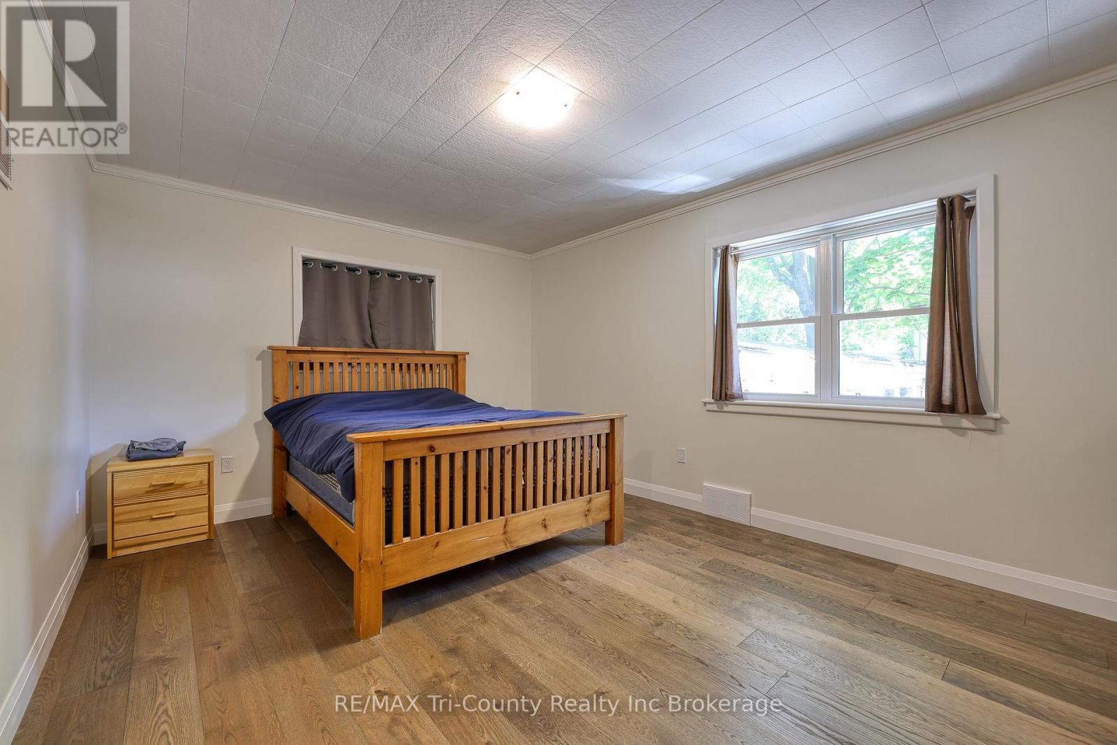 16 Delevan Crescent Property Photo 18