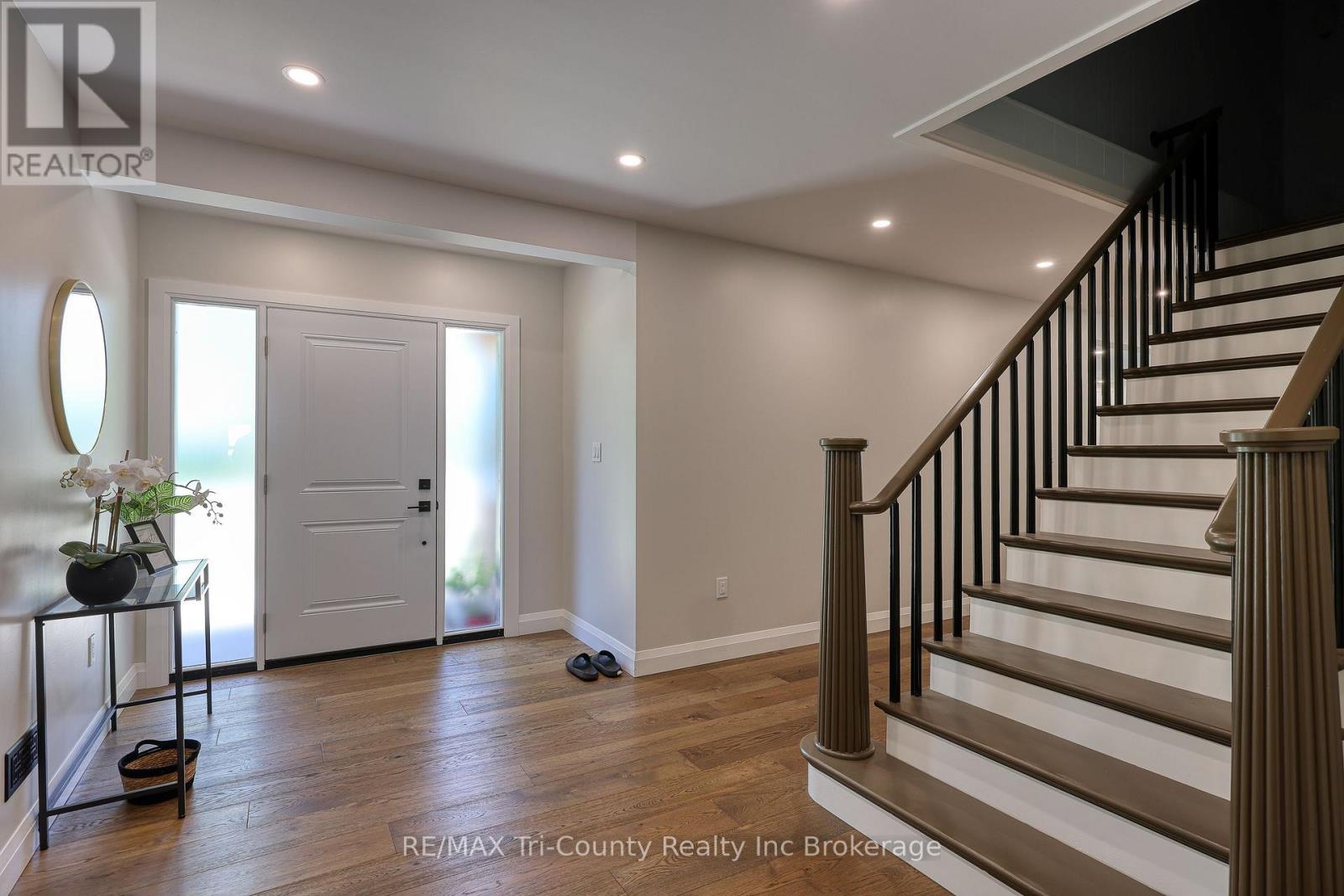16 Delevan Crescent Property Photo 22