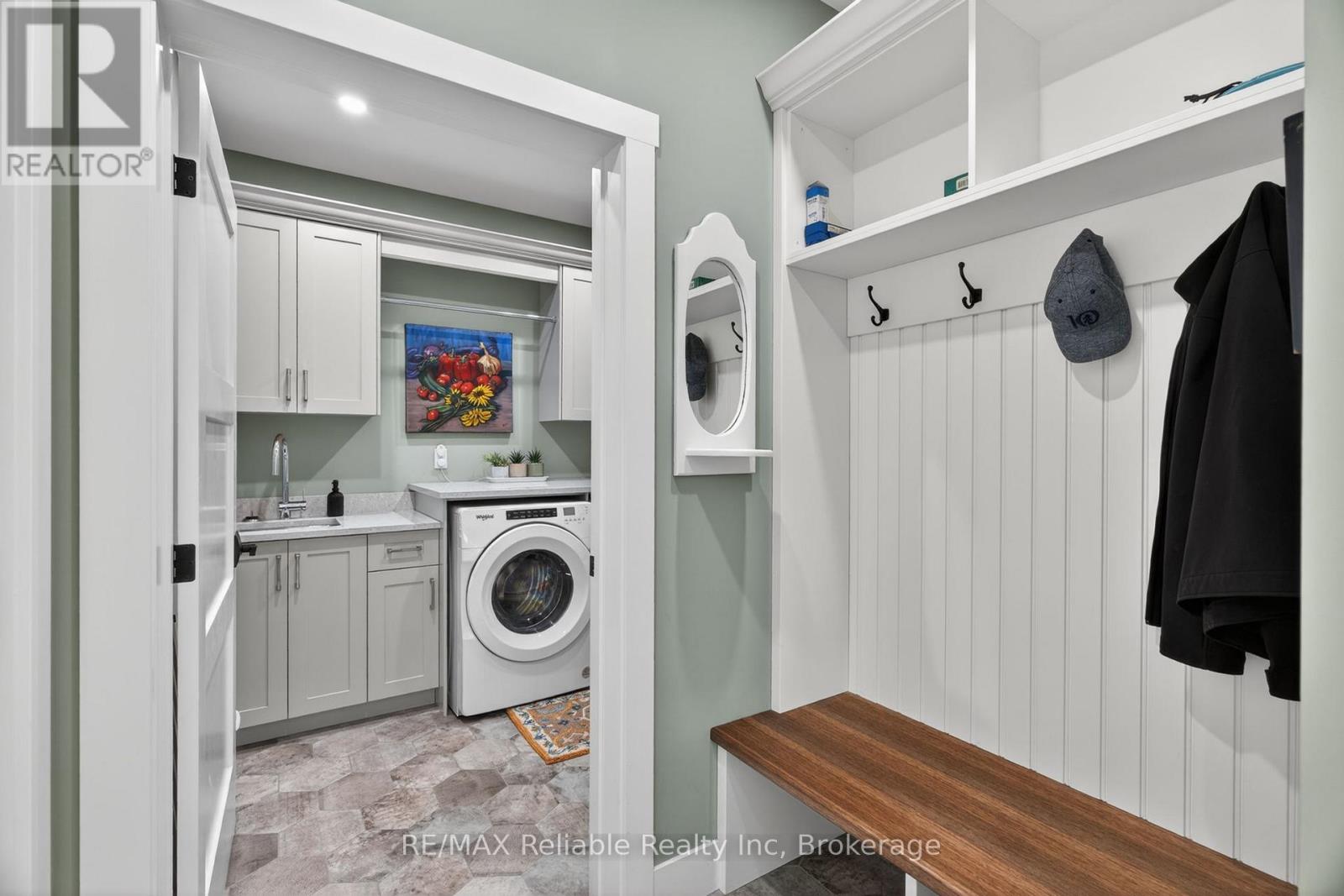 14 Thimbleweed Drive Property Photo 19