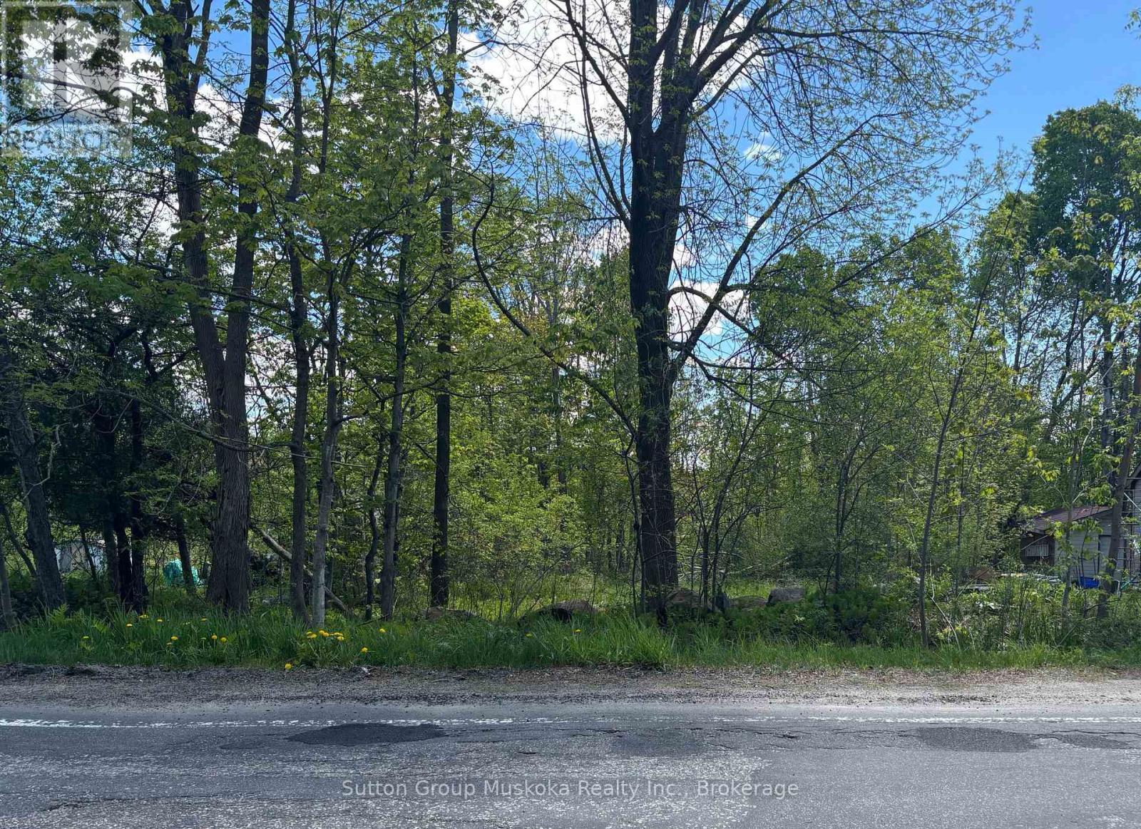 359 Town Line Road W Property Photo 2