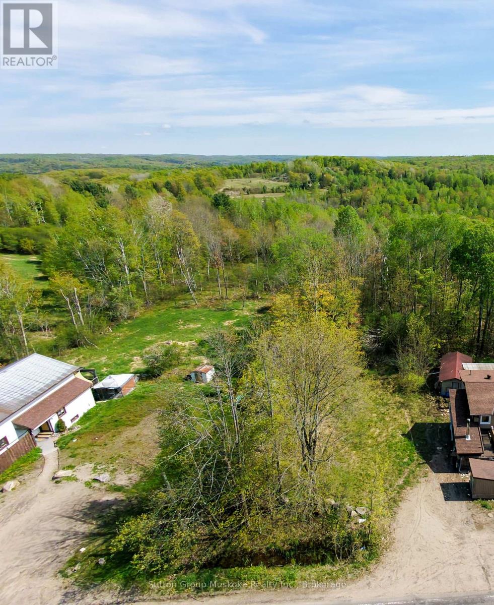 359 Town Line Road W Property Photo 5