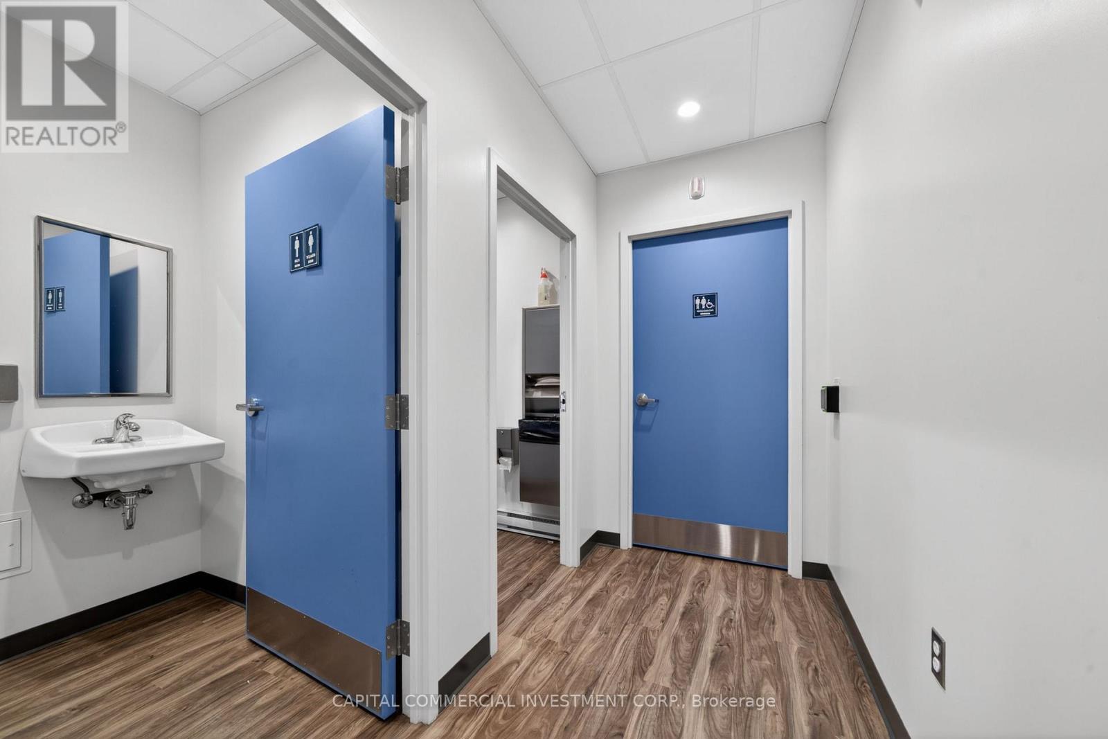 6150-6160 Hazeldean Road Property Photo 27