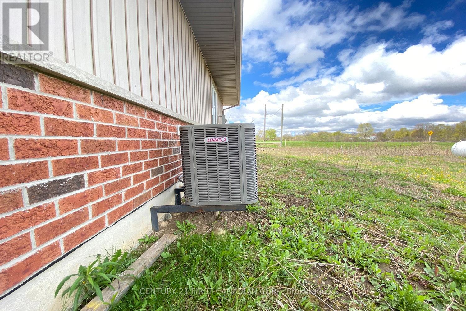 21000 Rebecca Road Property Photo 7