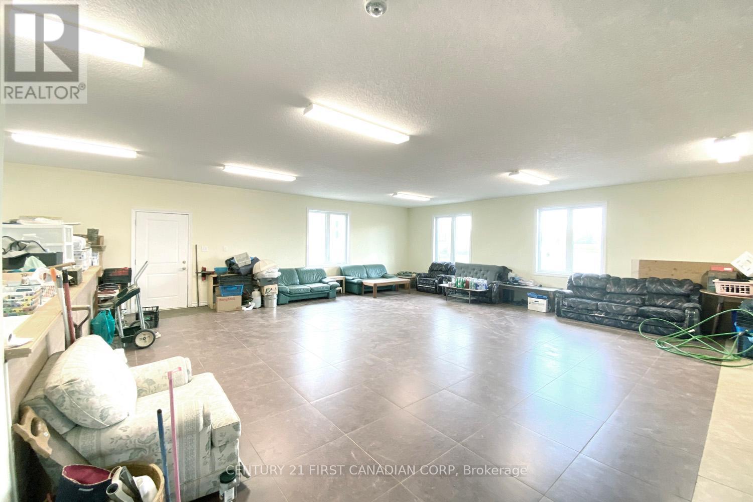 21000 Rebecca Road Property Photo 9