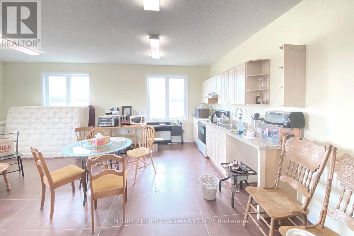 21000 Rebecca Road Property Photo 10