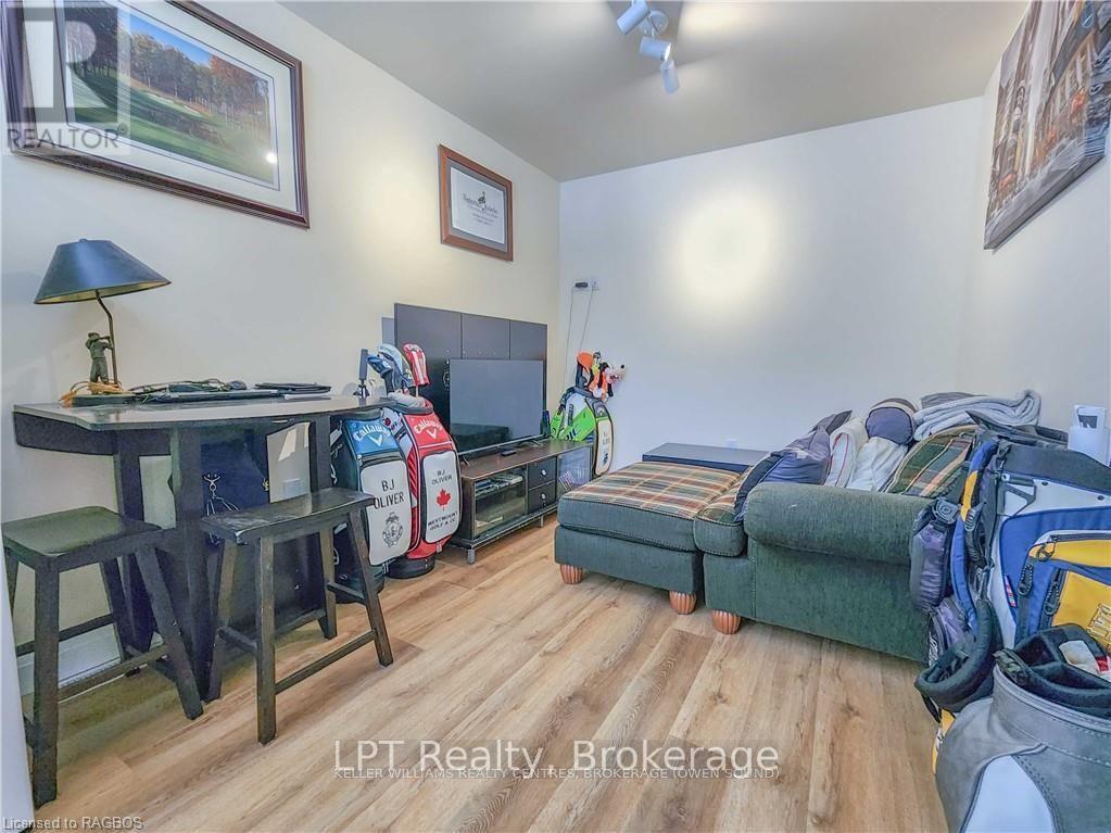 900 2nd Avenue W Property Photo 39
