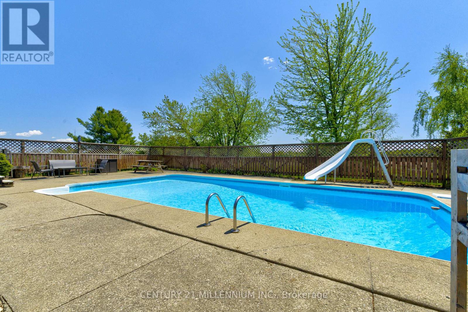 423344 25th Side Road Property Photo 43