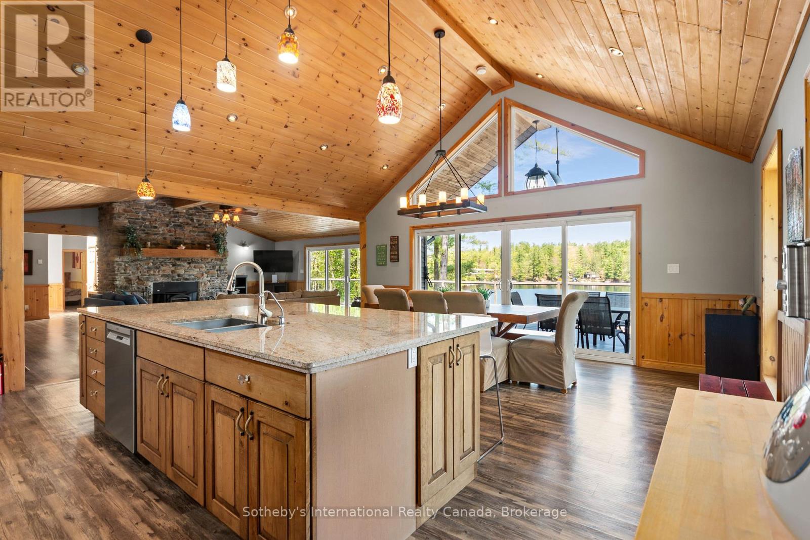 4280 Go Home Lake Shore Property Photo 8