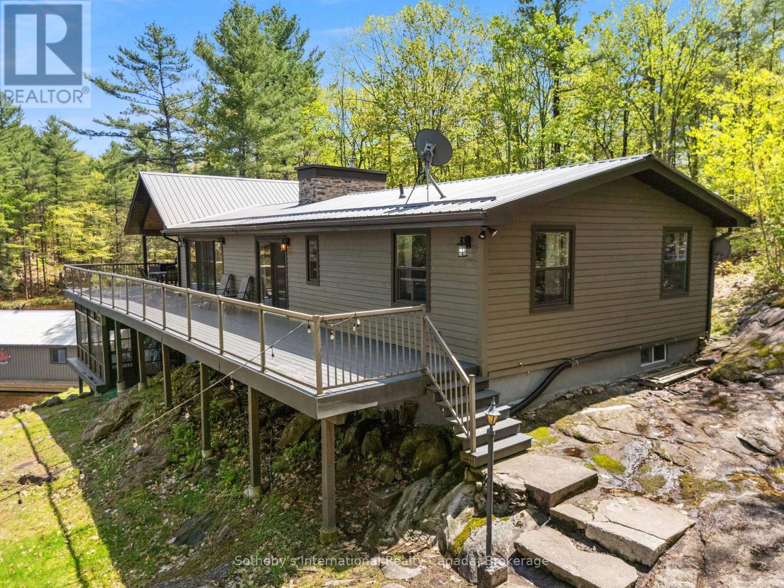 4280 Go Home Lake Shore Property Photo 32