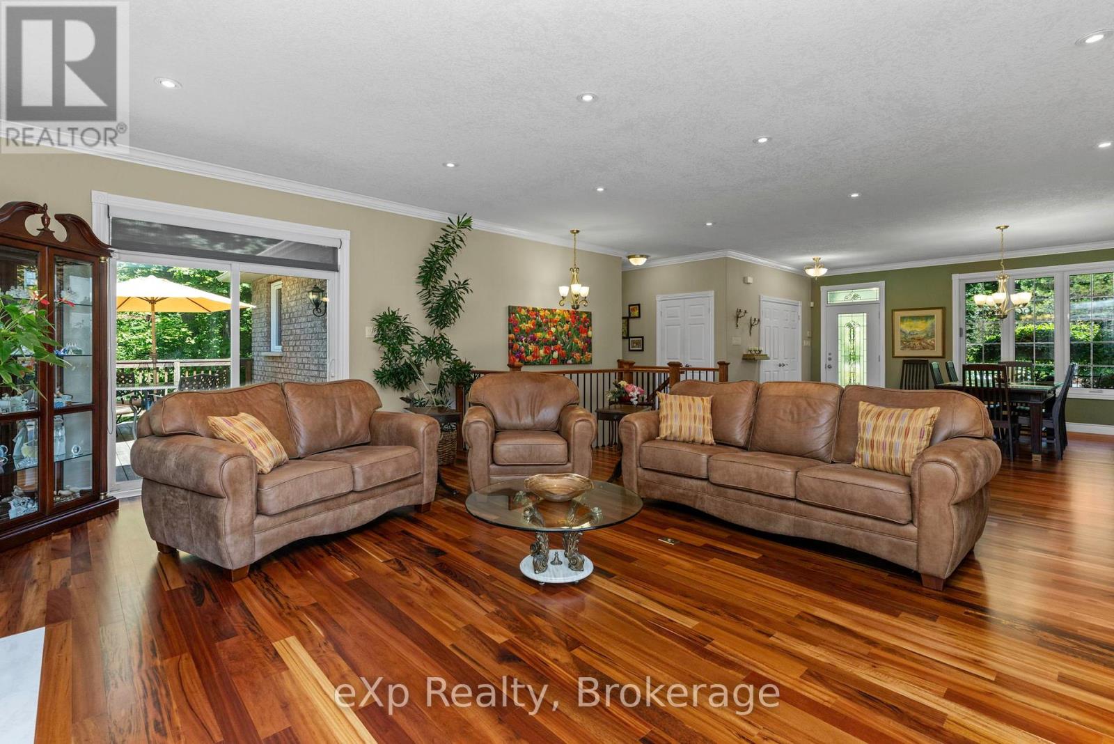 7 Limbert Road Property Photo 6